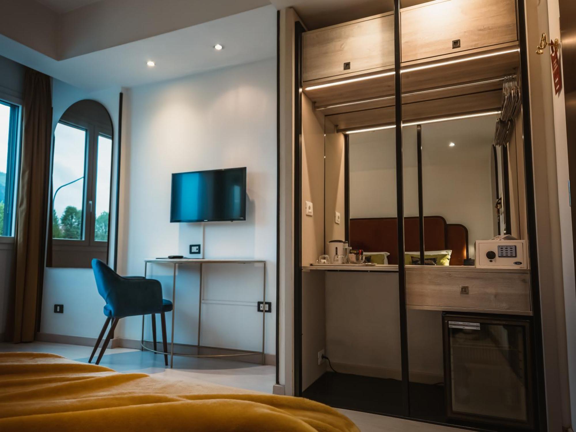 Art Hotel Milano Prato  Exteriér fotografie