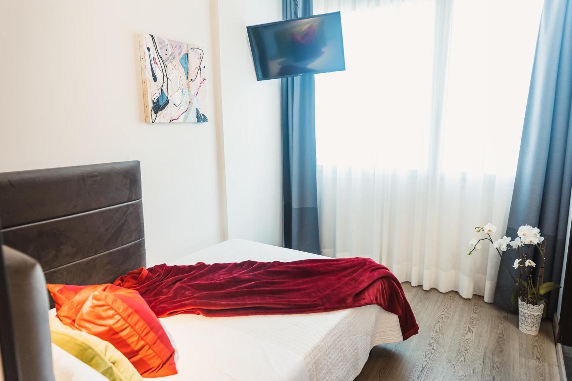 Art Hotel Milano Prato  Exteriér fotografie