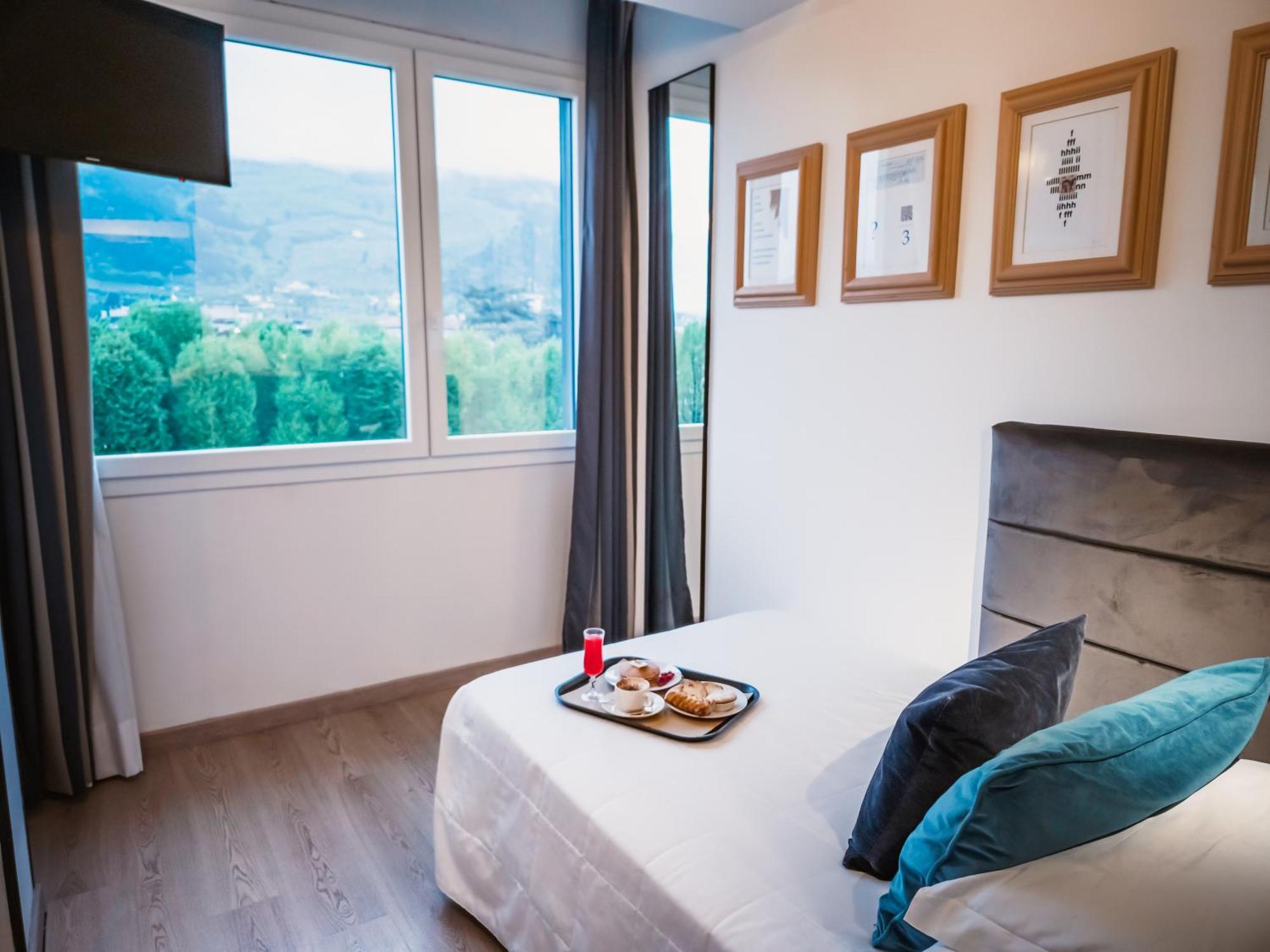 Art Hotel Milano Prato  Exteriér fotografie